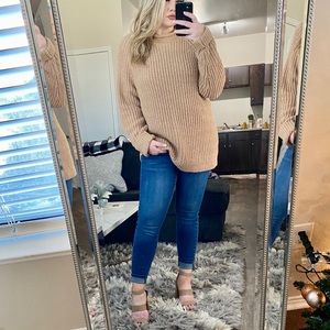 ❌SOLD Tan Vintage Chunky Sweater 🍂📸